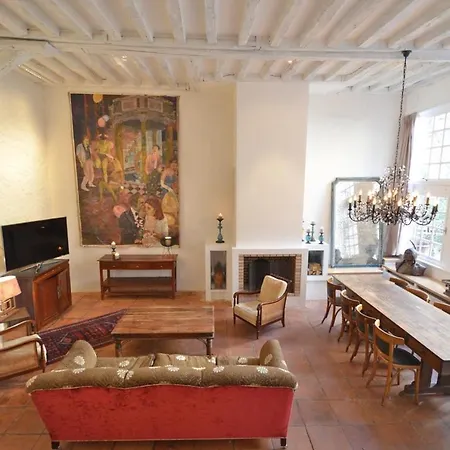 La Table Apartment