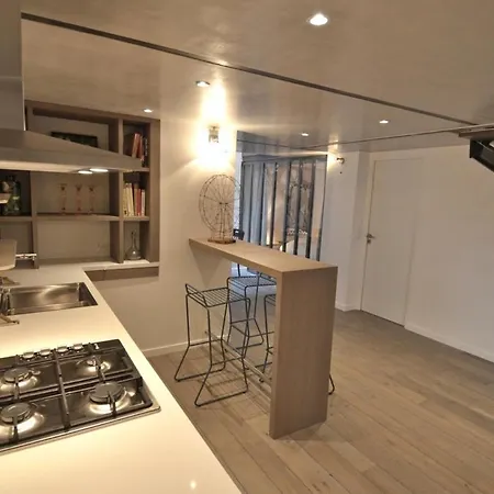 Appartement La Table Parijs